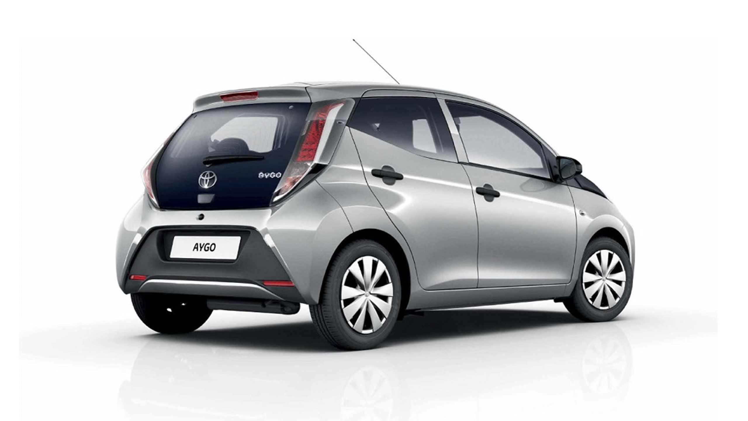 Toyota Aygo 2014 Bag Graa 1140X600