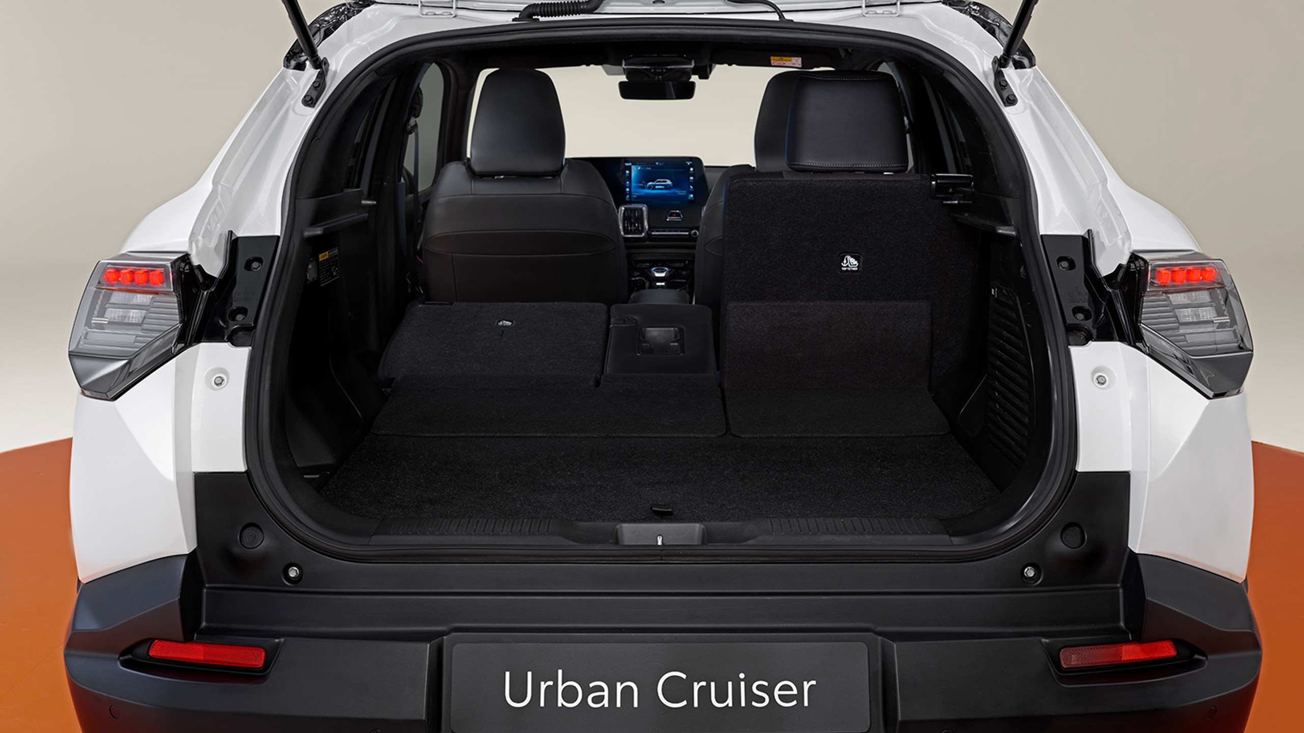 urban_cruiser_int_014-1600x900.jpg